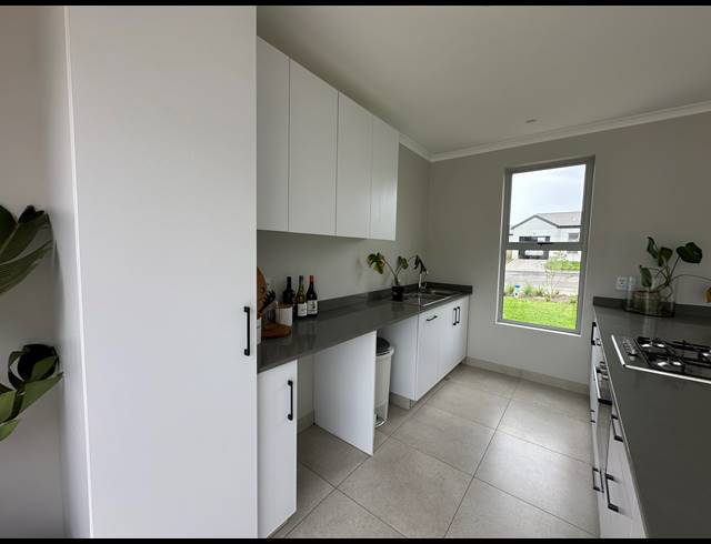 2 BEDROOM HOUSE FOR SALE IN LALELA ESTATE